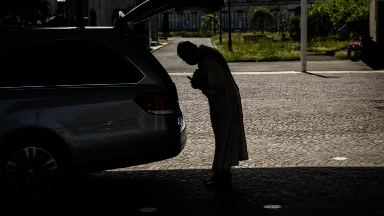 Σε καραντίνα η κωμόπολη Σαβιάνο – Κάτοικοι αποχαιρετούν τον δήμαρχο που πέθανε από κορωνοϊό